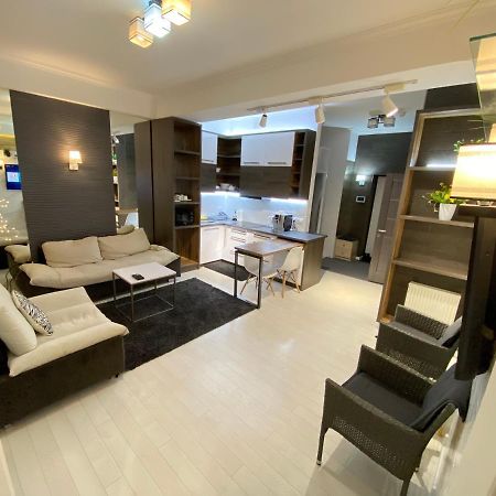 New Double Room Luxury Apartment In The Center Chişinău Eksteriør billede