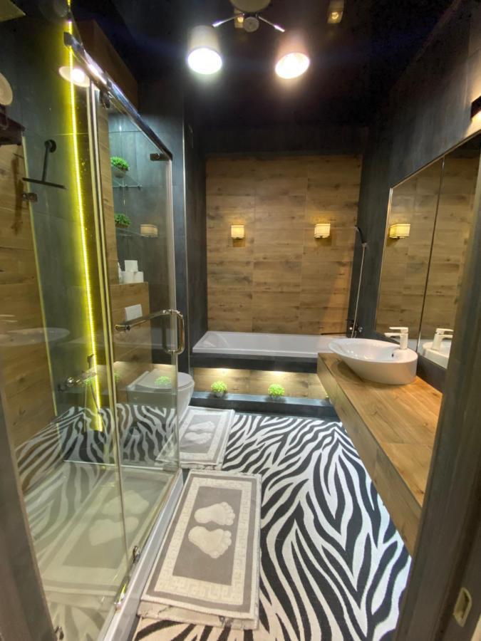 New Double Room Luxury Apartment In The Center Chişinău Eksteriør billede